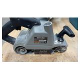 Black & Decker Whisper 360 Belt Sander w/ Dust PU