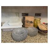 Pampered chef pan set and glassware