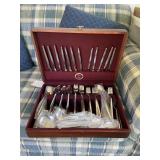 Naken 91 pc silverware set