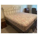 Holder king-size mattress and brass bed