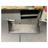 Cylinder head stand