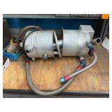 Dry sump oil tank
