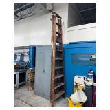 Wood ladder