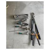 Yard tools
