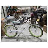 Electra Blanc et Noir bicycle