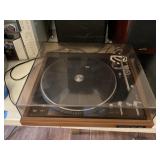 Electronic direct drive turn table