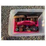 Shoe shine kit