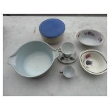 Vintage  Pyrex Bowl & Kitchen Dishes