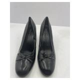 Predictions Women's Size 7.5 Black