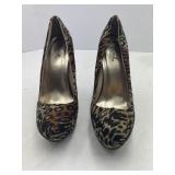 Qupid Stilettos Women's Size 8 Aminal Print
