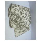 Round Tablecloth 70' Cream and Tan