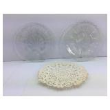 Indiana Glass Luncheon Plates: Pebble Clear Leaf