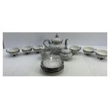 Bavaria Tea Set: 6 Teacups and Saucers, Teapot
