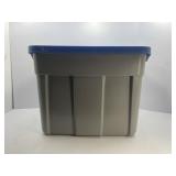 Rubber Maid Roughneck Tote