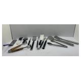 Miscellaneous Lot of Kitchen Utensils: Spatulas