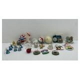Miscellaneous Lot of Christmas Ornaments