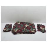 Christmas Floral Cloth Place Mats and Napkins