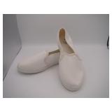 Time and Tru Woman's White Canvas Slip On Shoes