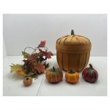 Fall Dï¿½cor: Pumpkin Basket, Leaves, Small Pumpkins
