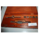 Tap & Die Set 1/16 to 5/32