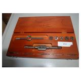 Tap & Die Set 1/16 to 5/32