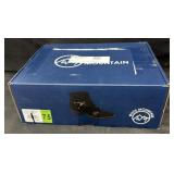 White Mountain Women's Size 7.5 Ankle Boots