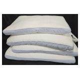 4 Standard size pillows