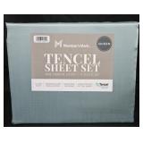 Queen size 4 piece sheet set