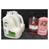 2pk. 33.8fl.oz. Bottles of Herbal Essences