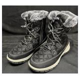 Eddie Bauer Ladies Size 7 Boots