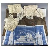 Group of decorative accessories, vintage