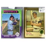 1975 Topps #228 George Brett & 1973 Topps #305