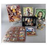 Group of The Wizard of Oz collectibles, purse,