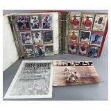 Collection of vintage baseball cards and