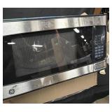GE 1.1 cu. ft. Capacity Countertop Microwave Oven