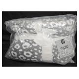 Lounge Throw Blanket 60x70'