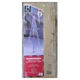 Pre-lit Multicolor Lightshow Tree. Not tested