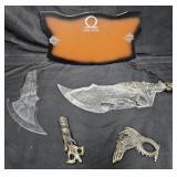 Broken- God of War blades