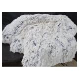 Faux Fur Pet Bed Plush WhiteGray