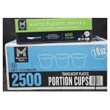 White plastic knives 600 count. Plastic 1oz