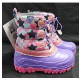 Kid's size 13/1 snow boots