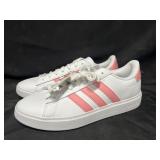 Womenï¿½s Adidas Grand Court 2.0, size 8 1/2