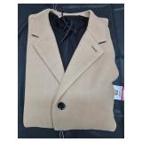 Men's size X-Large DKNY hooded fashion coat. New