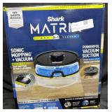 Shark Matrix 2-in-1 Mop + Vacuum Robot