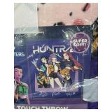 K-POP Demon Hunters Huntrix Silk Touch Throw