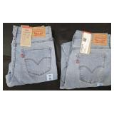 Women's size 10 Levi's jeans. New w/ tags