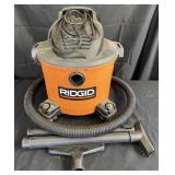 Rigid 9 gallon shop vac, turns on and runs