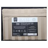 Queen size 6 piece sheet set