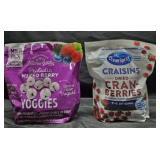 Probiotic mixed berry yoggies 24 count snack