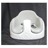 Bumbo Floor Seat WhiteGray wHarness